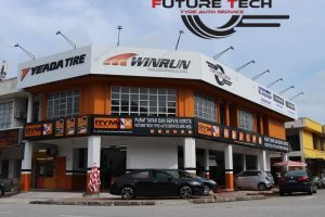 Kedai tayar di Tampin, Malaysia